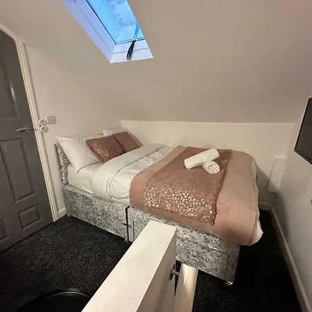 Dans Place Manchester Exterior photo